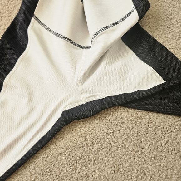 Outdoor Voices Leggings Medium Hi Rise Colorblock TechSweat Zoom White Black XS - Picture 7 of 8